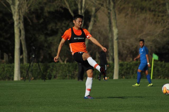 萨拉赫生涯首次欧冠战胜皇马 此前8场比赛1平7负